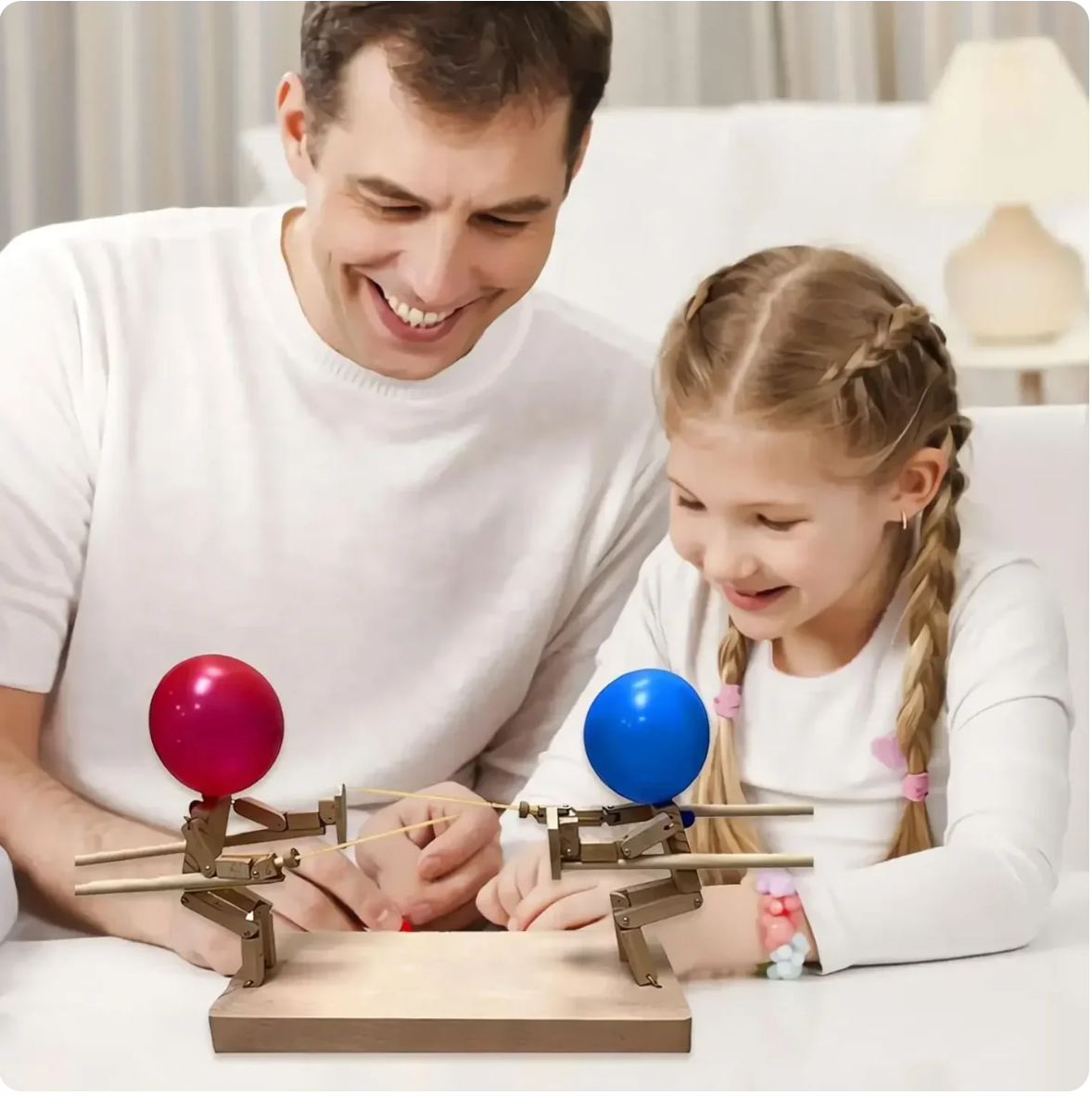 Drewniane kukiełki ogrodzeniowe