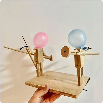 Drewniane kukiełki ogrodzeniowe